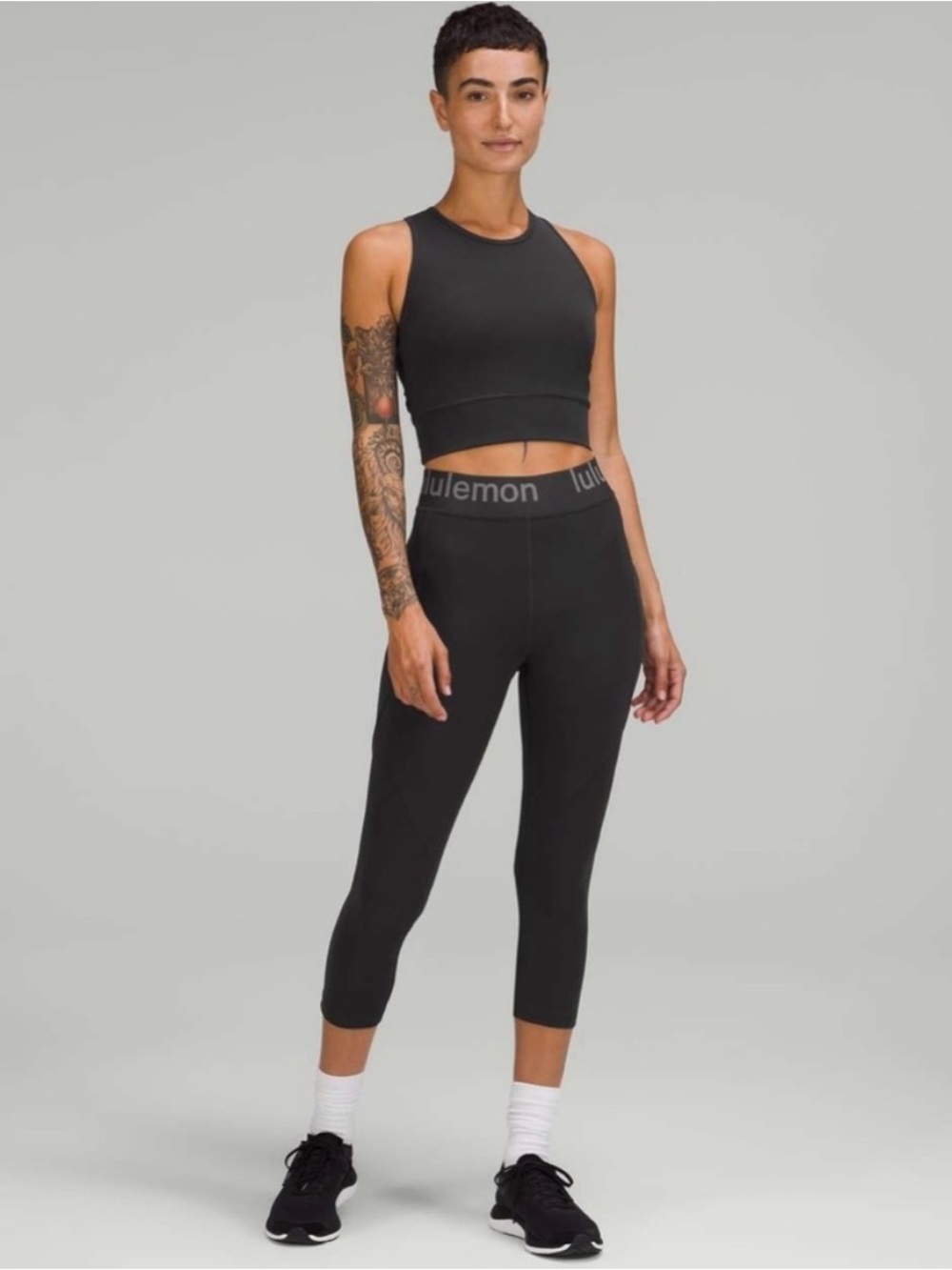 LULULEMON NWOT Logo Waistband High-Rise Training Crop 21” Size 4 RARE